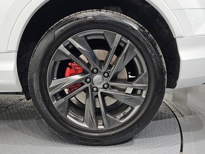 AUDI Q7 - 8