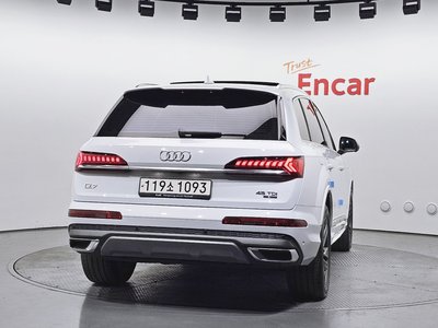 AUDI Q7 - 4