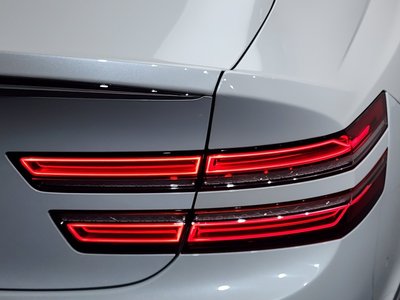 GENESIS G80 (RG3) - 10
