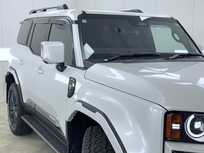 TOYOTA LAND CRUISER 250 - 7