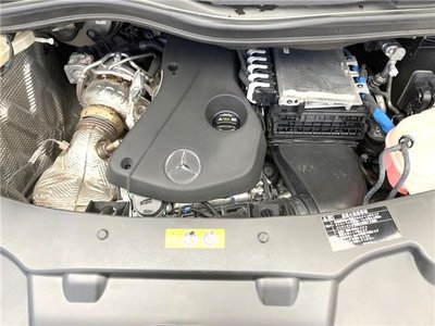 MERCEDES-BENZ V-CLASS - 5