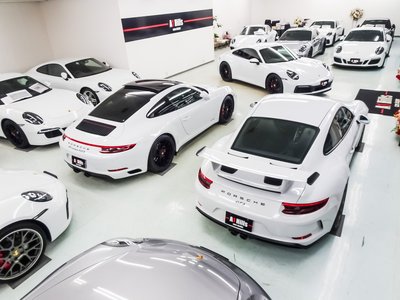PORSCHE 911 - 5