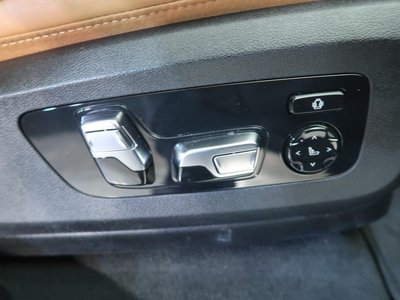 2022 BMW X6 photo 10