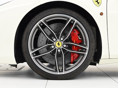 2016 Ferrari 488 SPIDER — фото 9