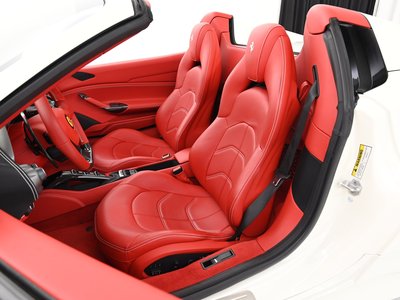 2016 Ferrari 488 SPIDER — миниатюра 17