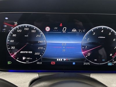 2025 Mercedes-BENZ GT AMG 照片 8