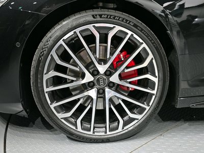 AUDI A6 - 6