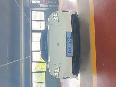 صورة 7 لـ 2025 Porsche TAYCAN
