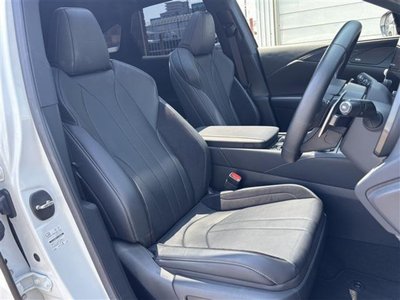 صورة مصغرة 28 لـ 2024 Lexus RX