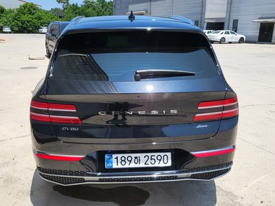 GENESIS GV80 - 3