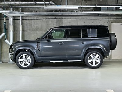 LAND ROVER DEFENDER - 5