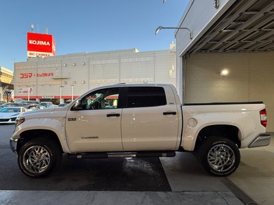 TOYOTA TUNDRA - 7