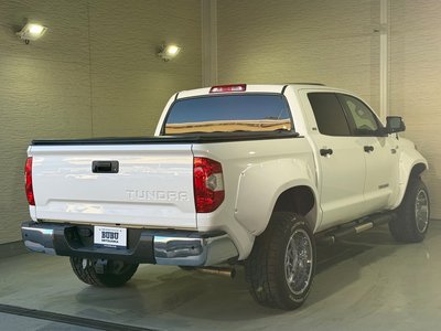TOYOTA TUNDRA - 9