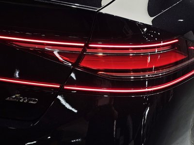 صورة 10 لـ 2022 Genesis G90 (RS4)