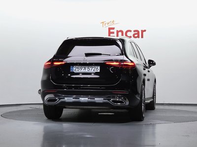 MERCEDES-BENZ GLC - 4