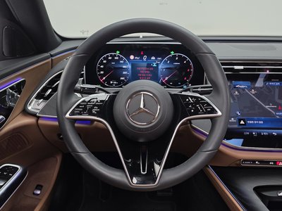 2025 Mercedes-BENZ E-CLASS — миниатюра 19