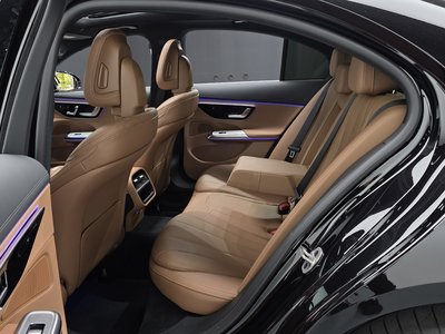 2025 Mercedes-BENZ E-CLASS — миниатюра 16