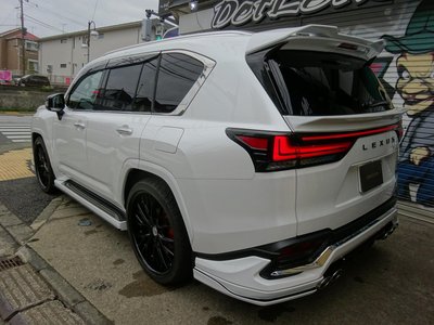 LEXUS LX - 8