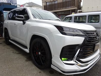 LEXUS LX - 4