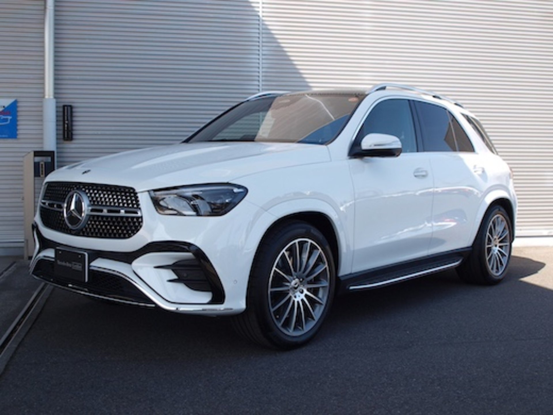 MERCEDES-BENZ GLE - View 1