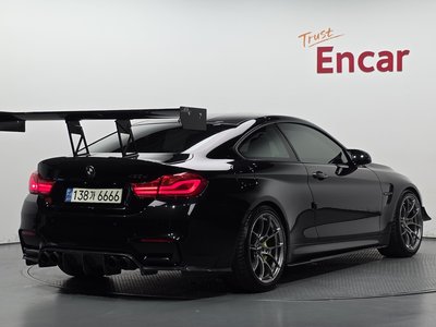 2018 BMW M4 — фото 4