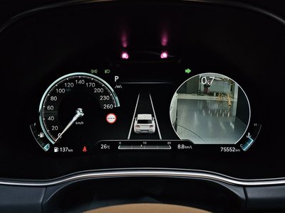 GENESIS GV80 - 8