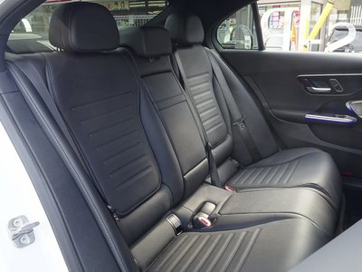 MERCEDES-BENZ C-CLASS - 9