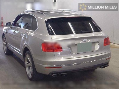 BENTLEY BENTAYGA - 2