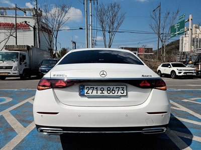 MERCEDES-BENZ E-CLASS - 9