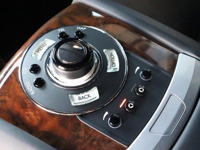 2014 ROLLS-ROYCE GHOST — миниатюра 43