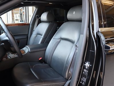 2014 ROLLS-ROYCE GHOST — миниатюра 29