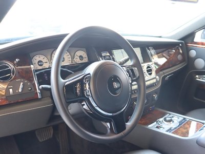 2014 ROLLS-ROYCE GHOST — миниатюра 34