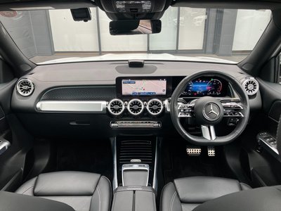 MERCEDES-BENZ GLB - 6