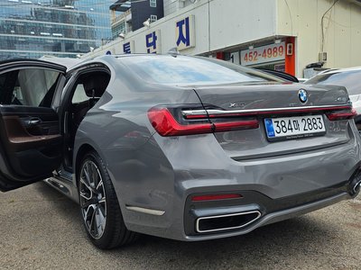 2021 BMW 7 SERIES 缩略图 15