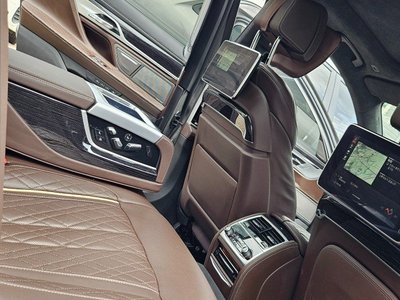 2021 BMW 7 SERIES — фото 10