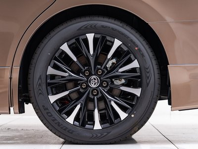 صورة 9 لـ 2025 Toyota ALPHARD