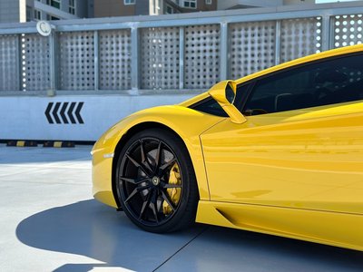 LAMBORGHINI AVENTADOR - 5