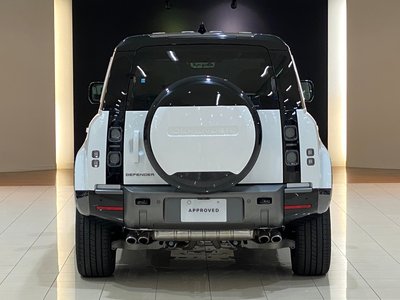 LAND ROVER DEFENDER - 6