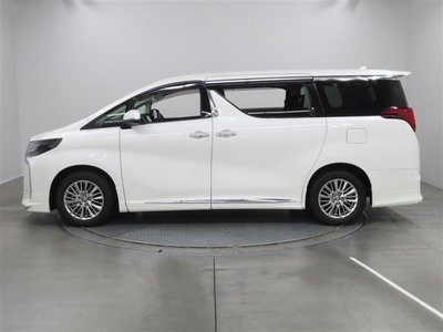 TOYOTA ALPHARD - 4