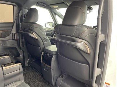 TOYOTA VELLFIRE - 8