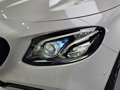 2019 Mercedes-BENZ E-CLASS photo 9