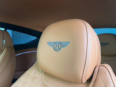 صورة 10 لـ 2020 Bentley CONTINENTAL