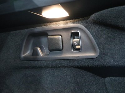 MERCEDES-BENZ GLE - 10