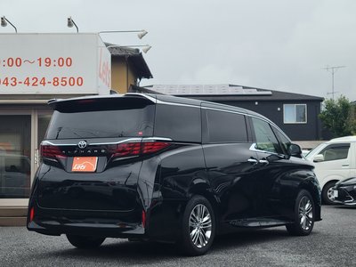 2025 TOYOTA ALPHARD — фото 6
