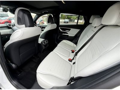 2024 Mercedes-BENZ GLC — миниатюра 32