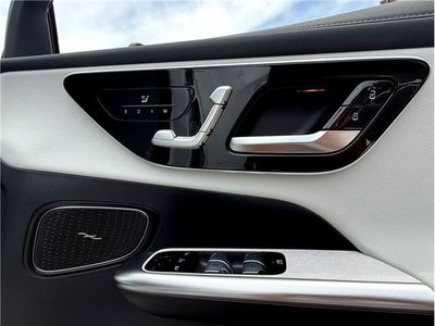 2024 Mercedes-BENZ GLC — миниатюра 24