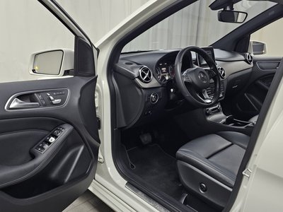 MERCEDES-BENZ B-CLASS - 10