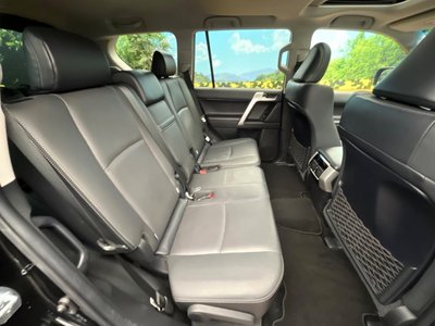 TOYOTA LAND CRUISER PRADO - 8