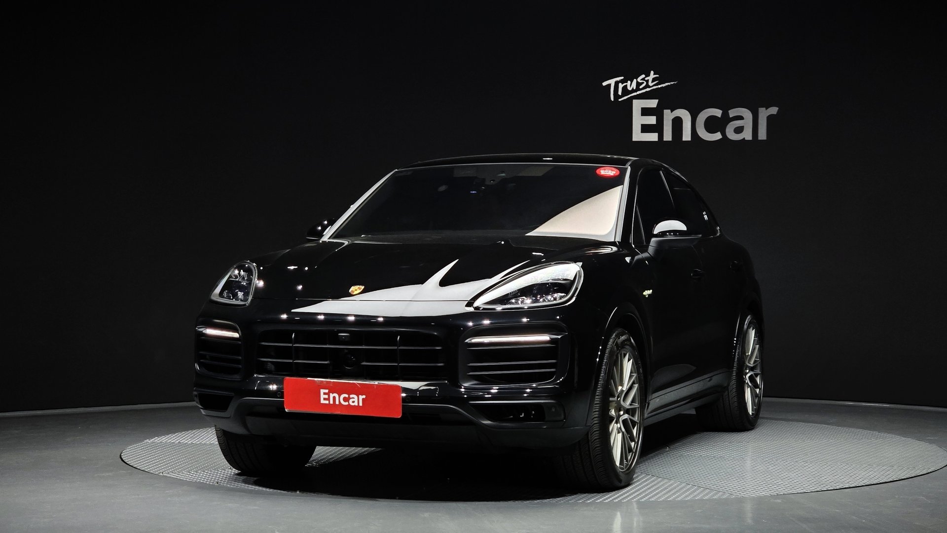 PORSCHE CAYENNE - View 1