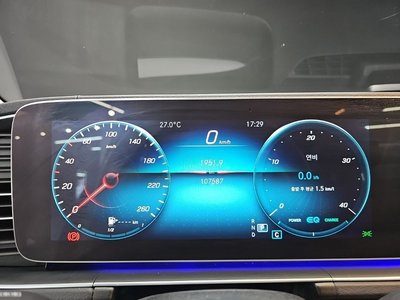 MERCEDES-BENZ GLE - 7